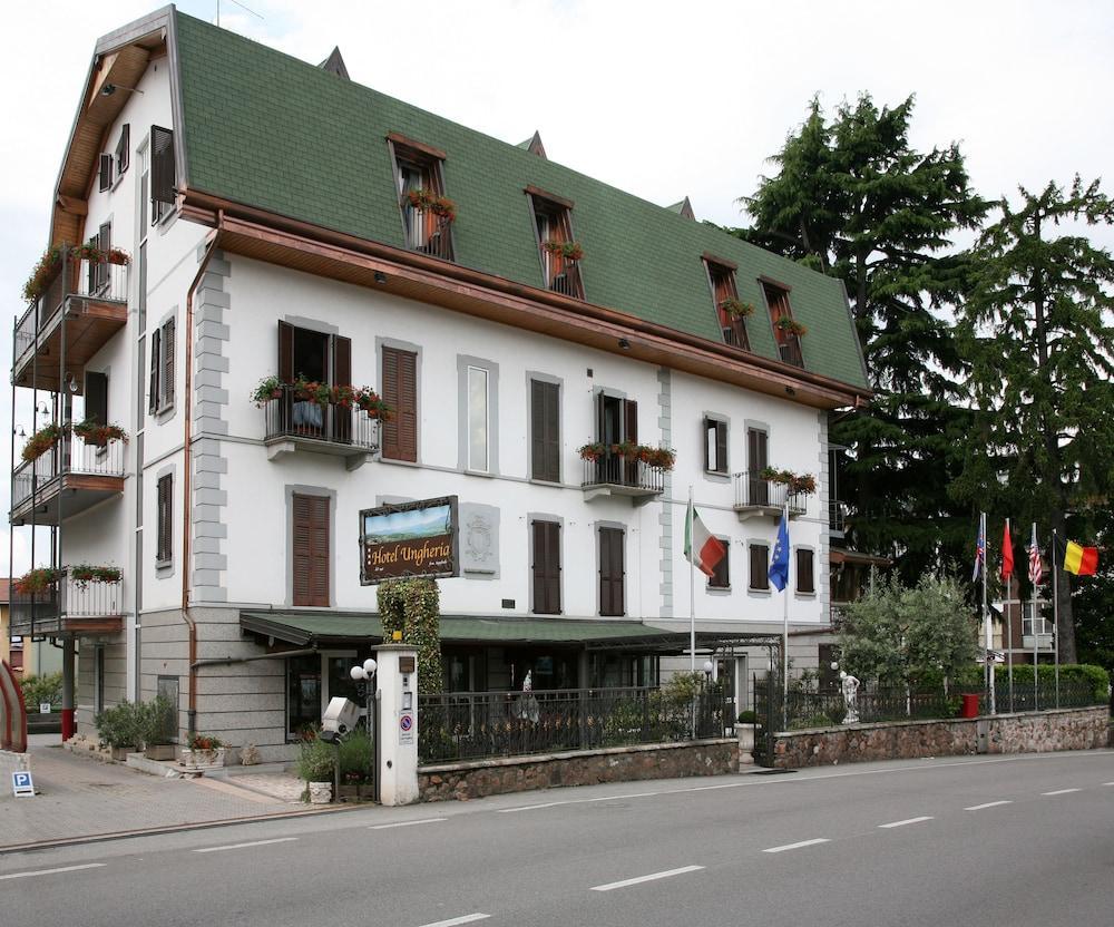 Hotel Ungheria Varese 1946 Dış mekan fotoğraf